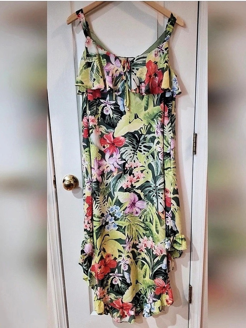 🌸TB10 - Tommy Bahama Grande Grove Tropical Floral Ruffle Hi-Low Maxi Dress🛍️ - Picture 3 of 5